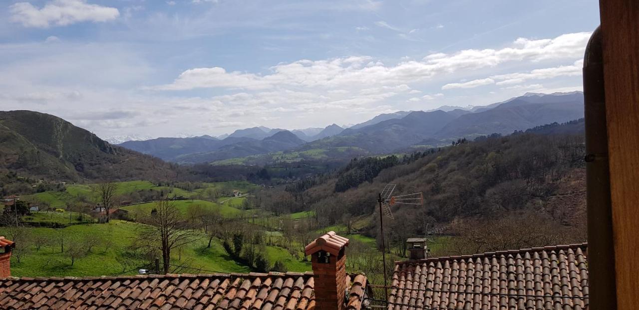 Casa rústica en Asturias con preciosas vistas Villa Borines Exterior foto